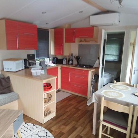 Les Chalets Salineens Salies-du-Salat Kültér fotó