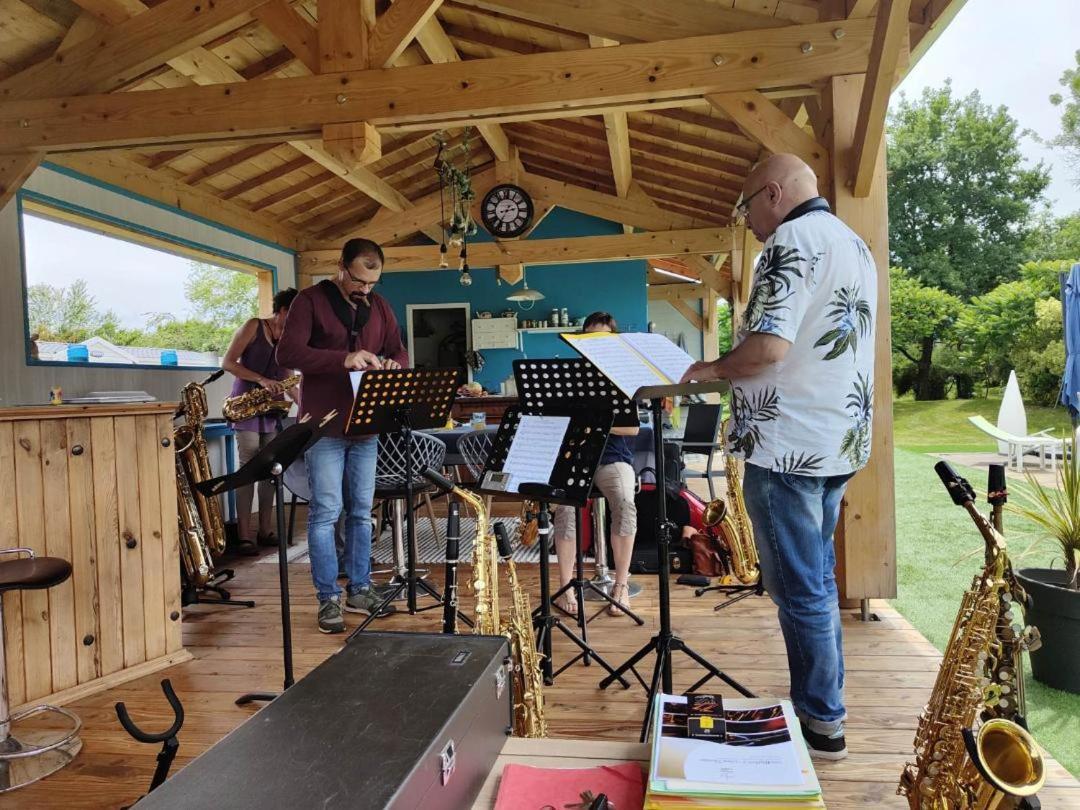 Les Chalets Salineens Salies-du-Salat Kültér fotó